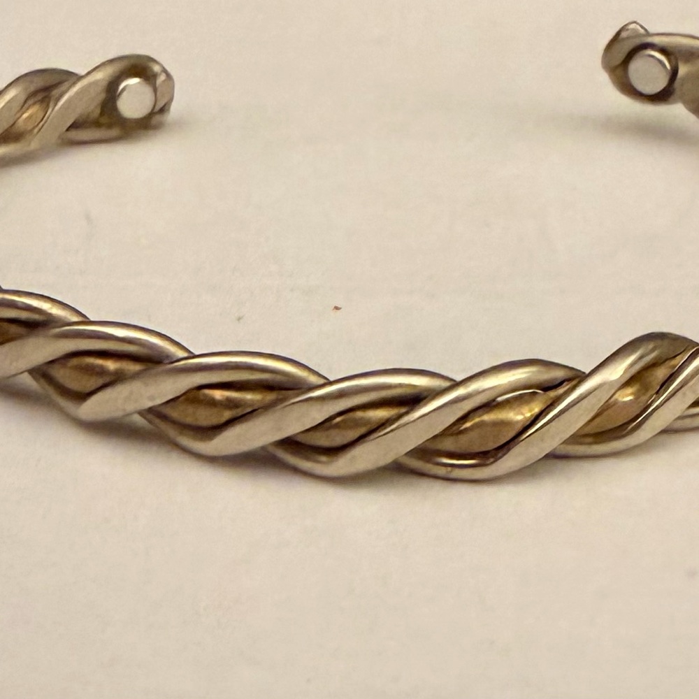 Sophisticated Twisted Silver and Gold Bracelet
